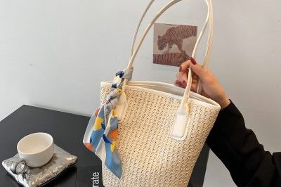Simple Silk Scarf Rattan Beach Bag (7)